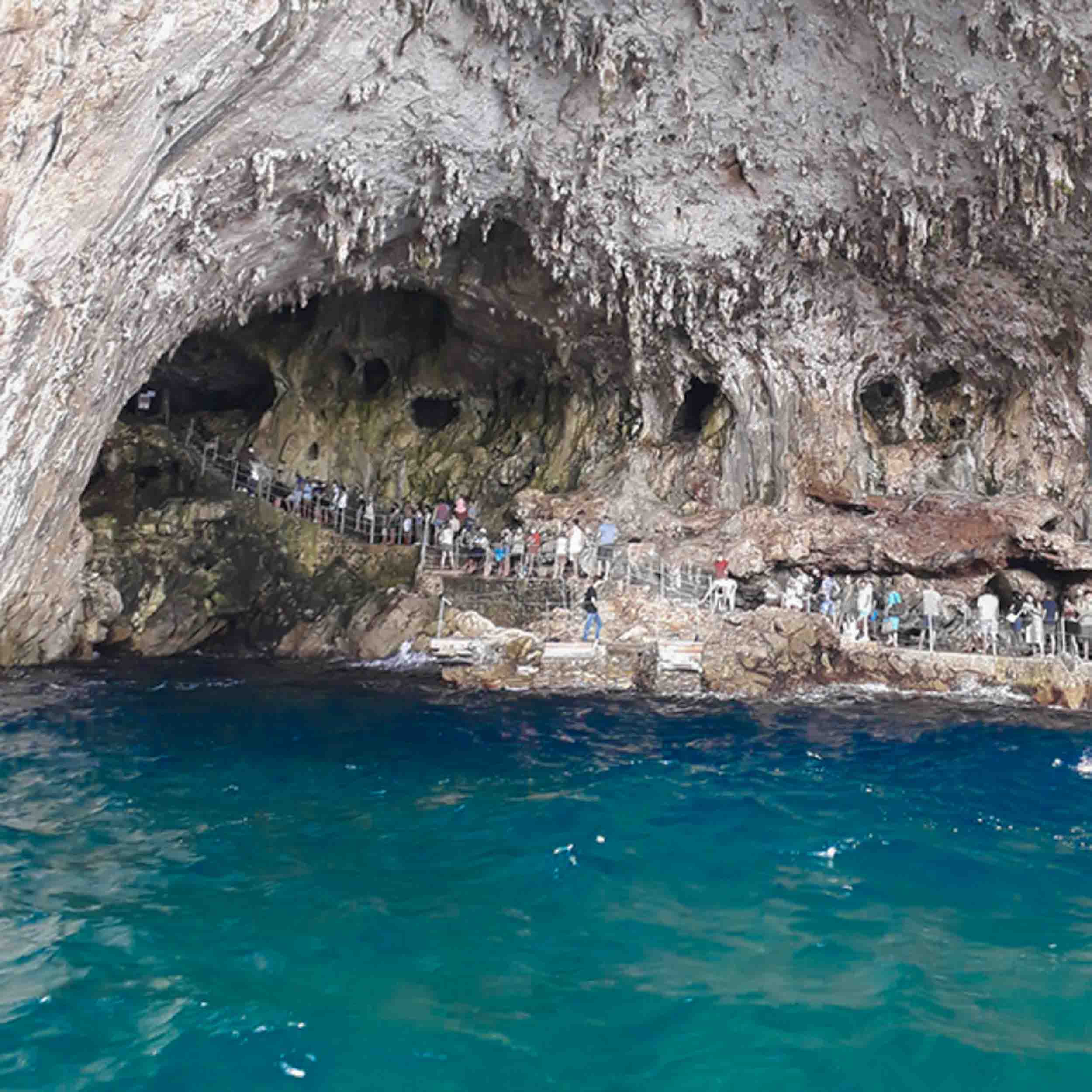 Grotta della Zinzulusa